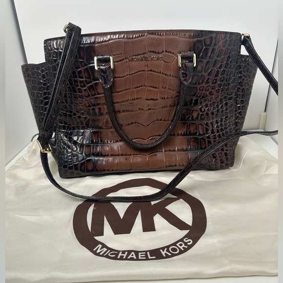 Michael Kors Large Embossed Leather Bag - Picture 2 of 13